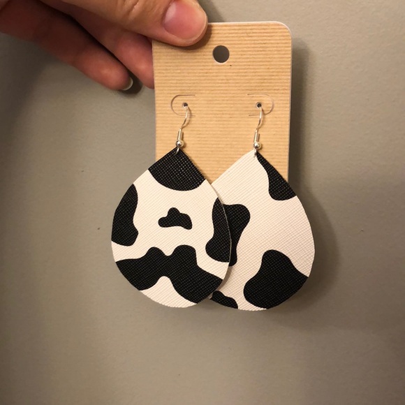 New Cow Print Leather Earrings - Picture 5 of 5